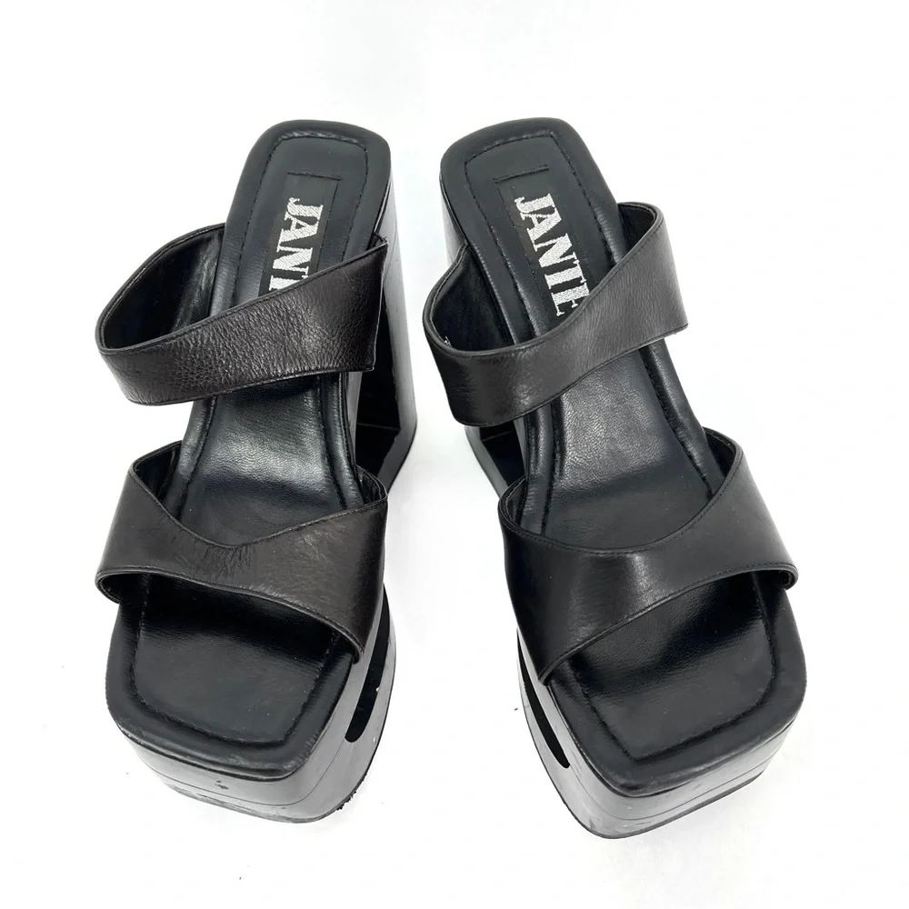 Jante Black Platform Wedge Sandals Cutout Heel Vintage Size 8.5